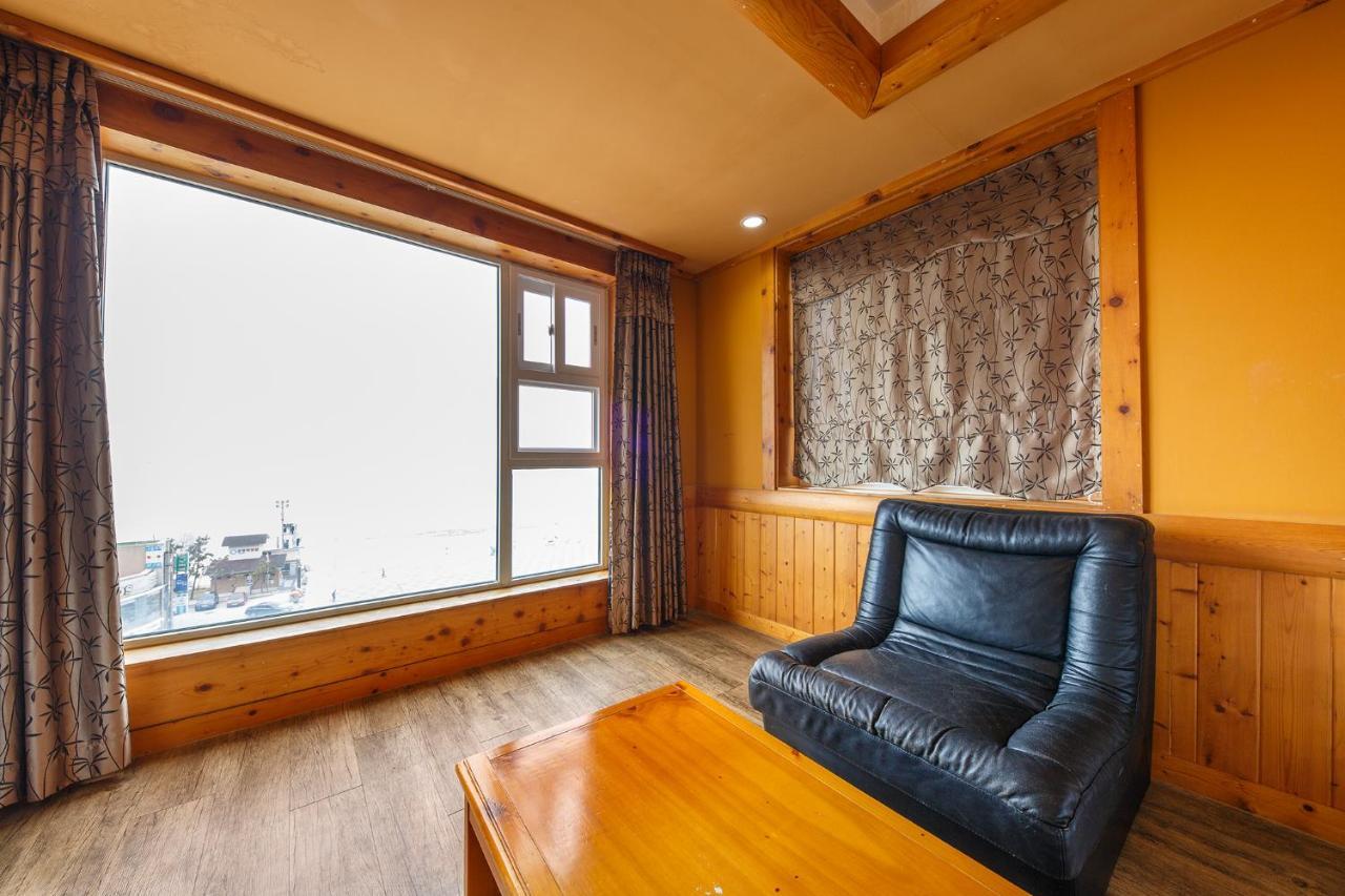 Drama Motel Boryeong Exterior photo
