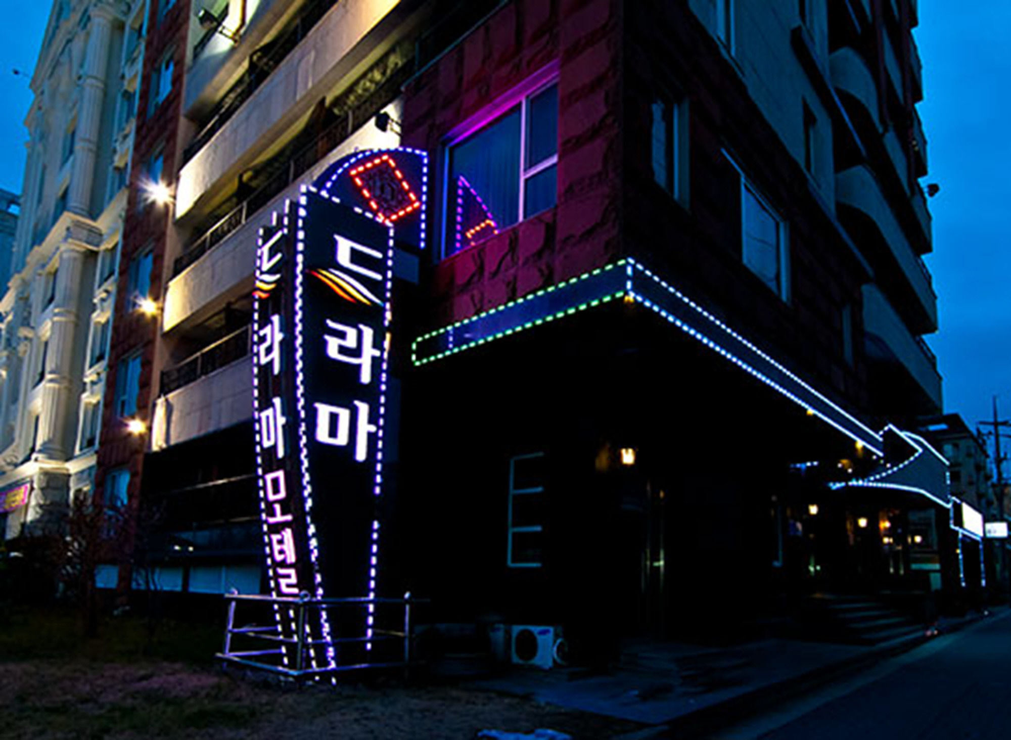 Drama Motel Boryeong Exterior photo